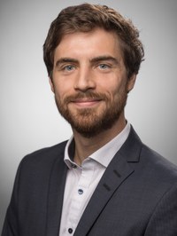 Dr. Hannes Köhler